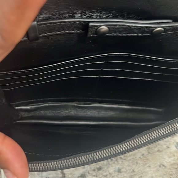 Balenciaga Wallet on a chain - Picture 4 of 5